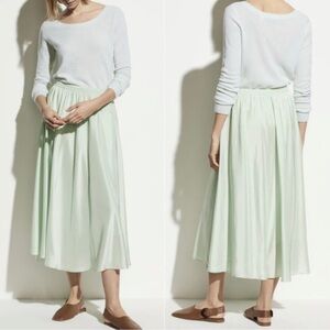 Vince Gathered Habotai Pull-On Midi Skirt 100% Silk in Sea Foam Green